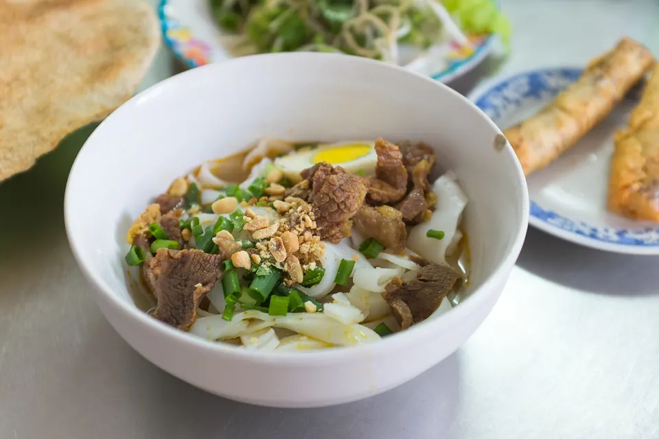 mì Quảng, the local turmeric noodle dish